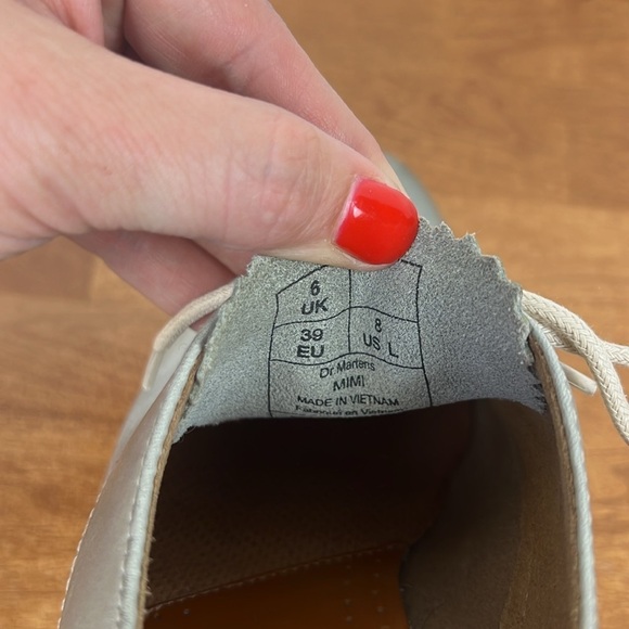 Dr marten mimi wedge booties in taupe/gray size 8 lace up - Picture 10 of 12